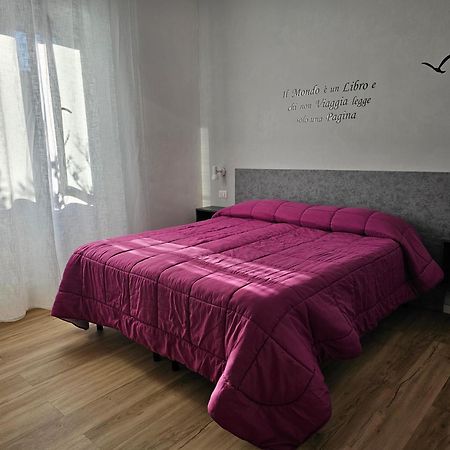L'Arancio B&B Cecchina Bagian luar foto