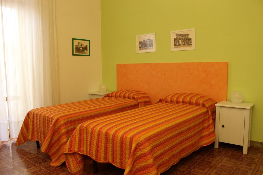 L'Arancio B&B Cecchina Bagian luar foto